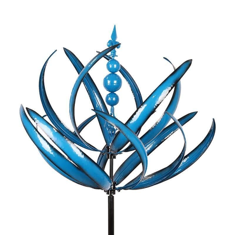 Elegantes Windrad zur Gartendekoration