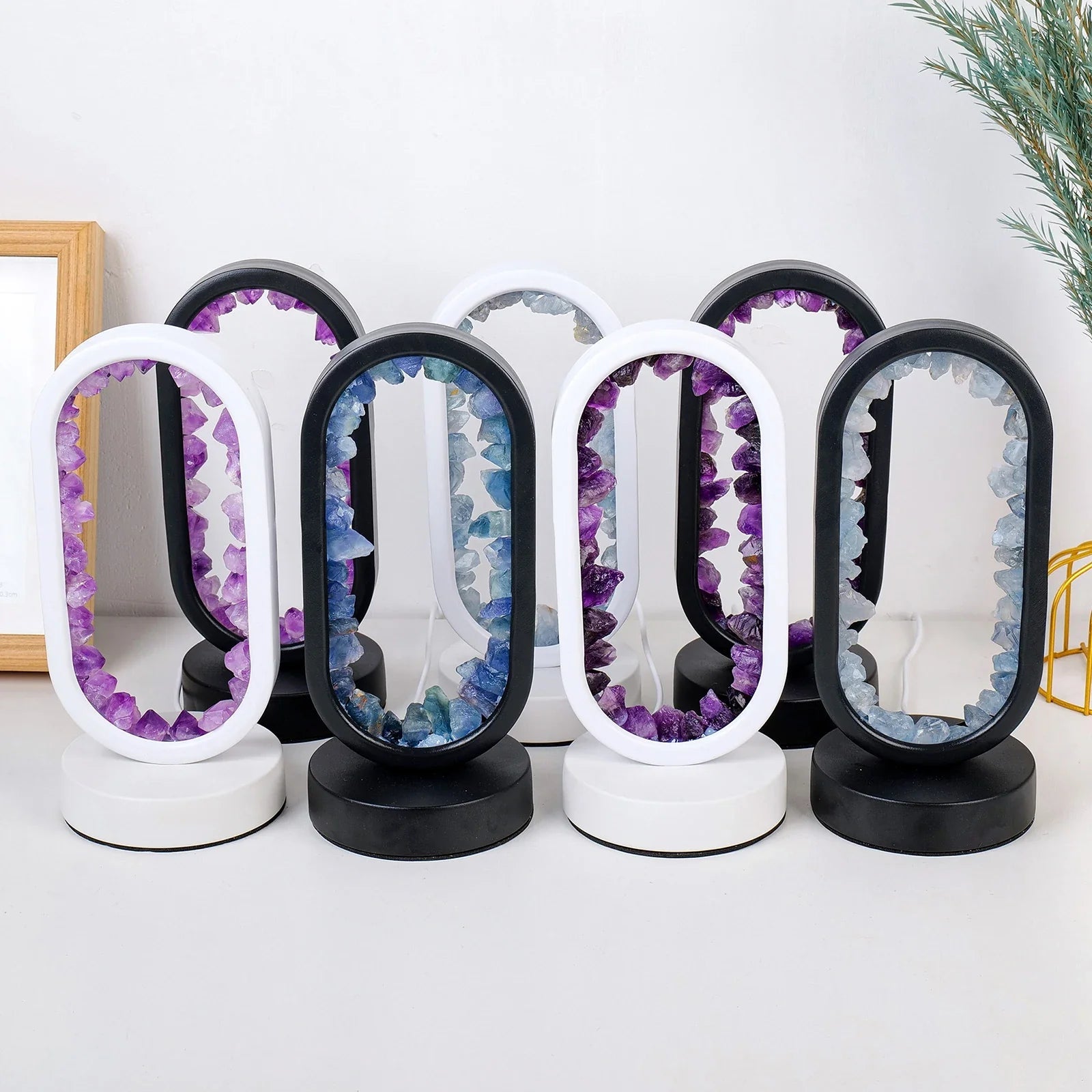 LumiGlow - Natürliche Amethyst-Lampe mit entspannender Lichtquelle für ruhige Atmosphäre