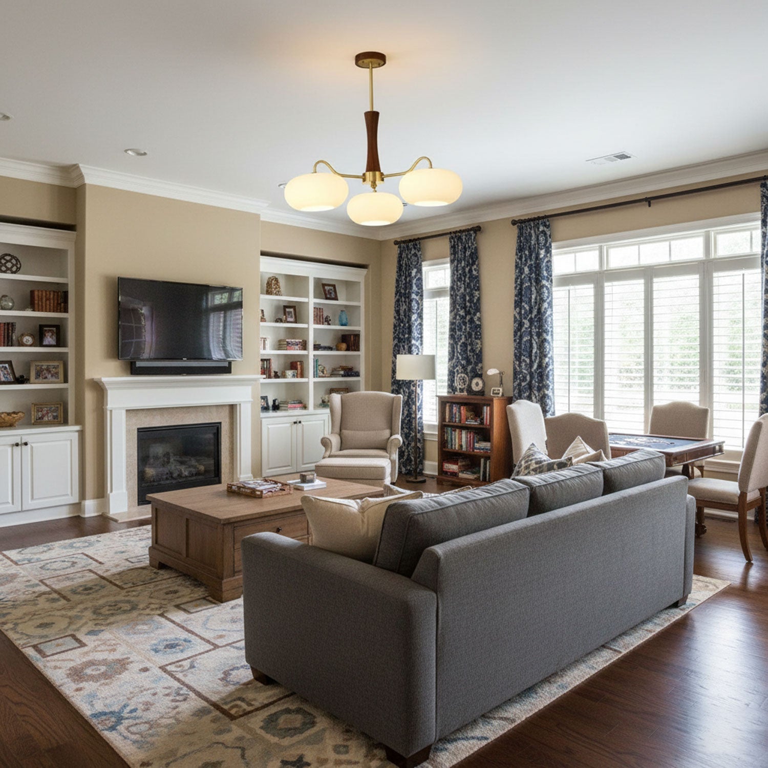 Moderner Kronleuchter im Kaki-Stil