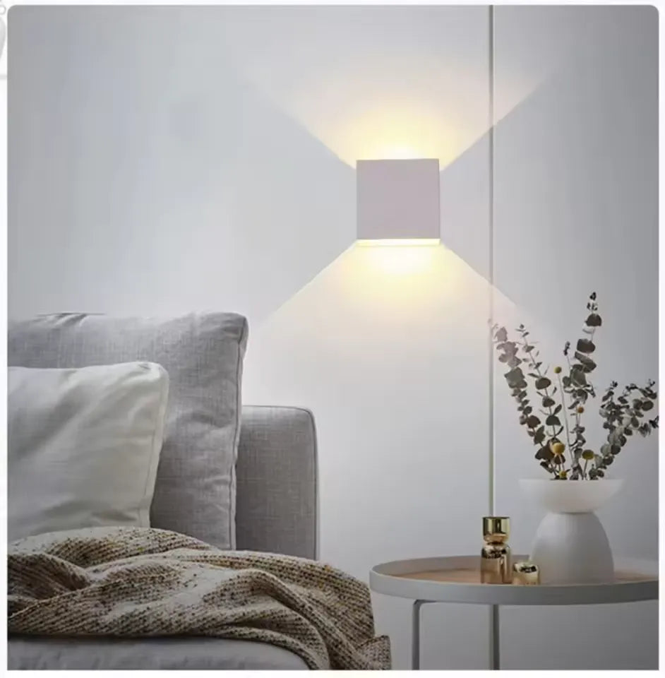 Minimalistische Quadratische Led-Wandleuchte