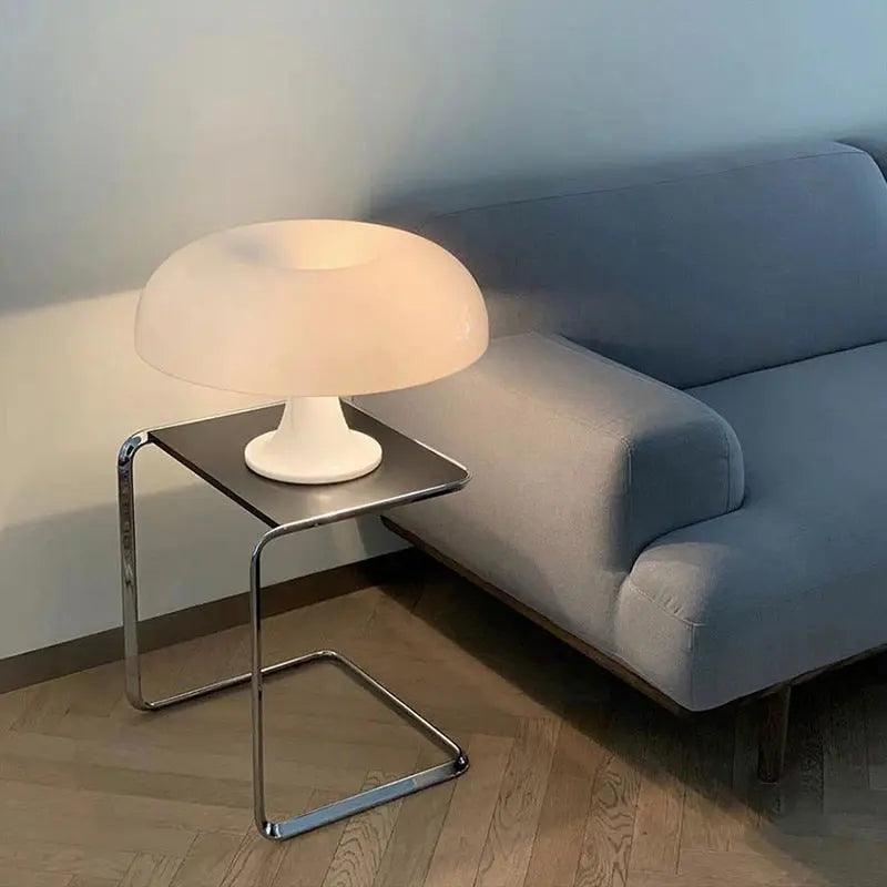 Minimalistische LED-Pilzlampe