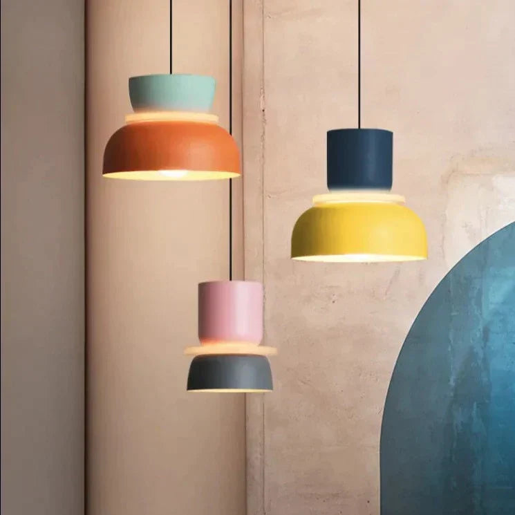 Moderne Bunte Pendelleuchte mit Schale Schirm