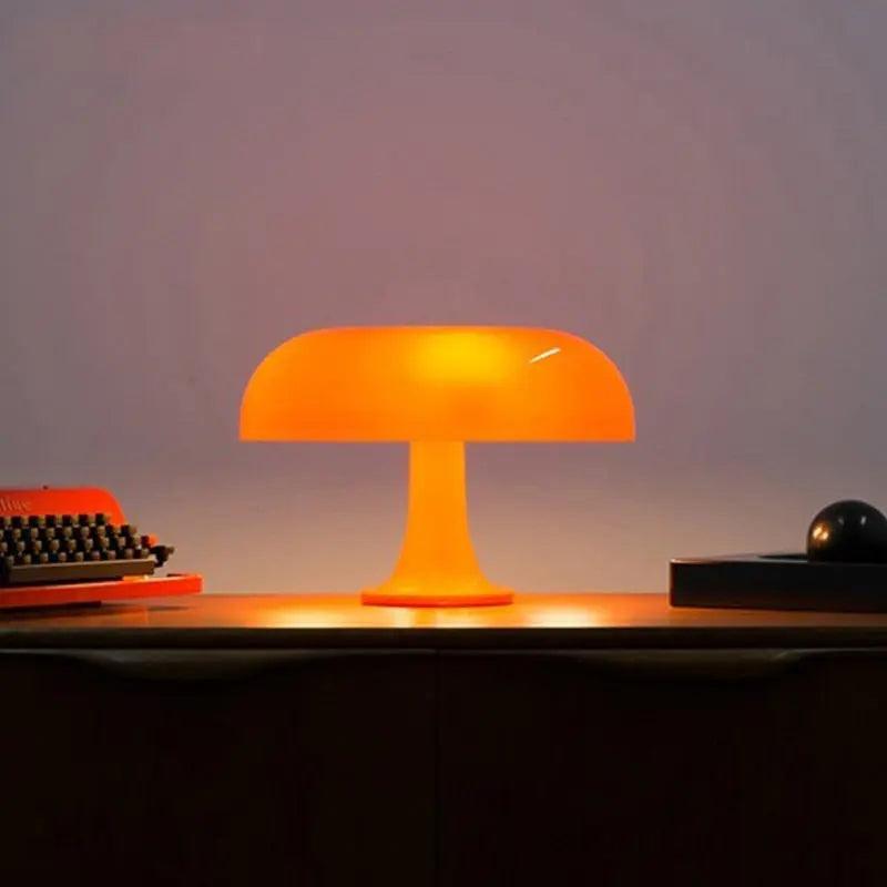 Minimalistische LED-Pilzlampe