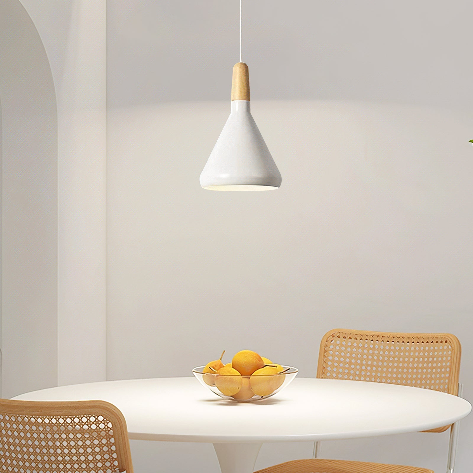 Verspielte Macaron Holz-Pendelleuchte