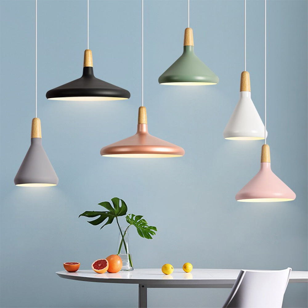 Verspielte Macaron Holz-Pendelleuchte