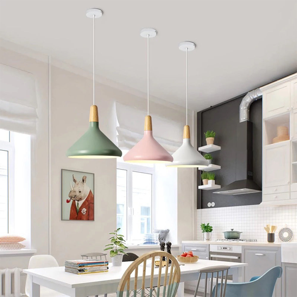 Verspielte Macaron Holz-Pendelleuchte