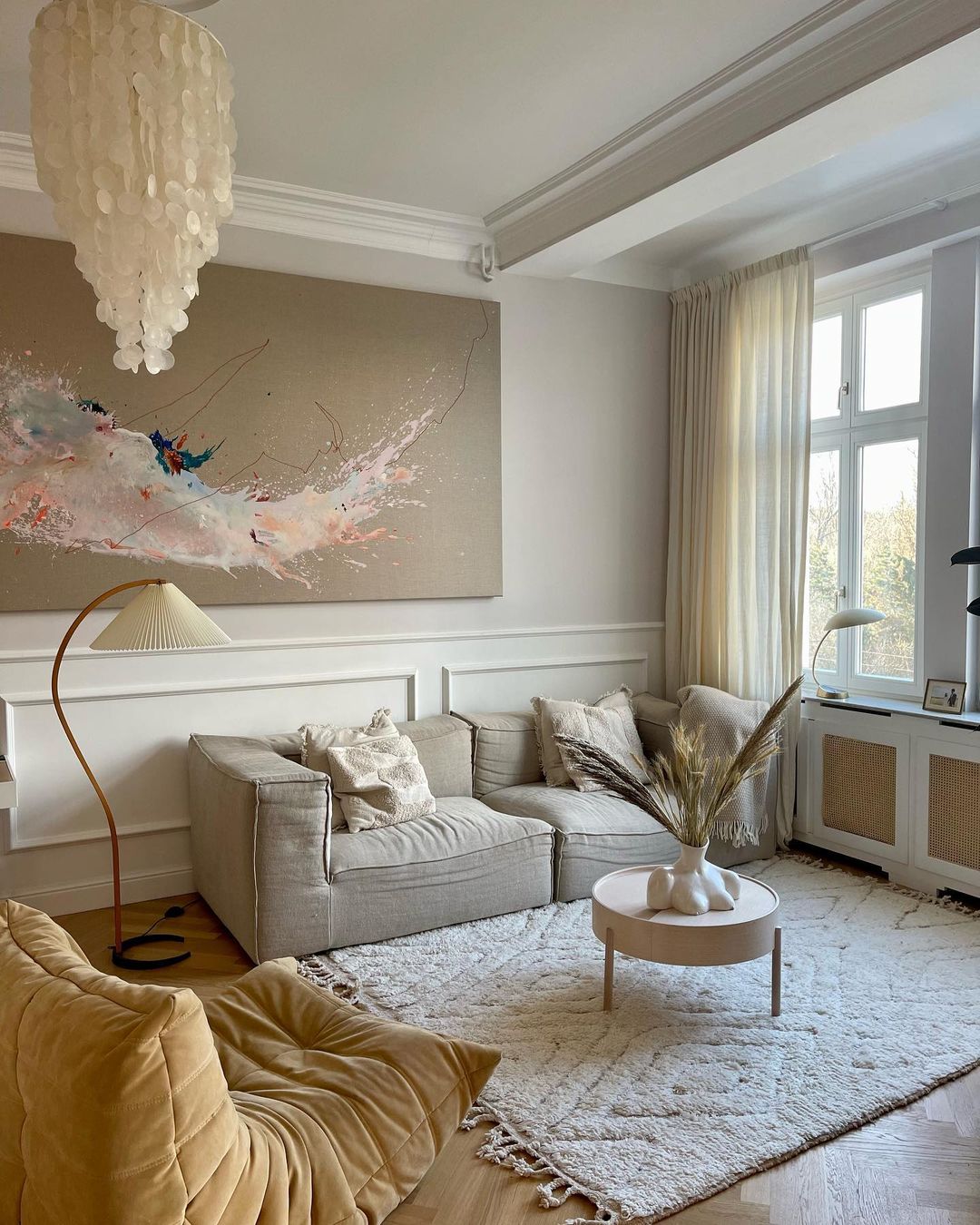 Gebogener Bogenrahmen Stehlampe