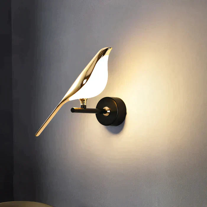 Goldene Vogel LED-Wandleuchte
