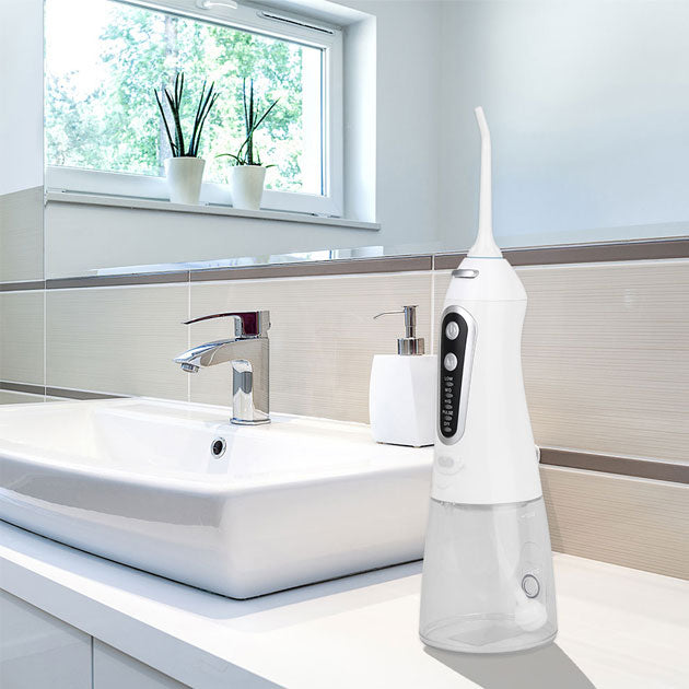 Wiederaufladbarer kabelloser tragbarer Munddusche