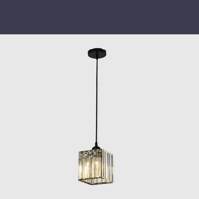 Zeitgenössische Elegante Pendelleuchte in Schwarz und Gold