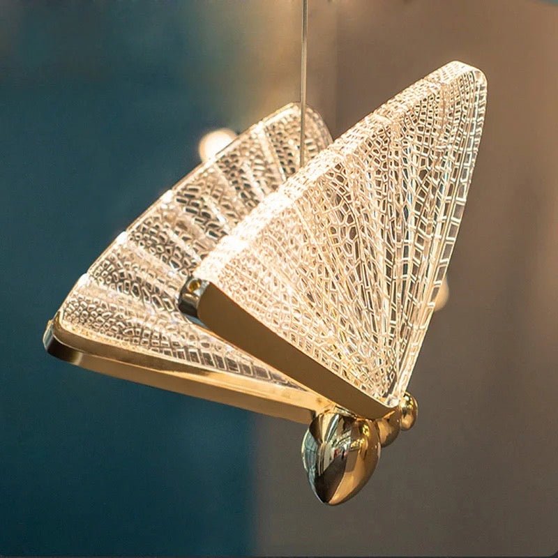 Elegante Schmetterlings-LED-Pendelleuchte