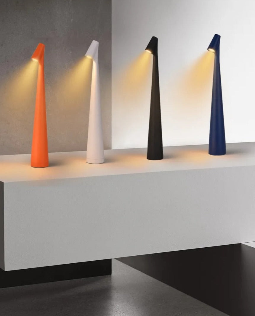 Minimalistische Tragbare LED Tischlampe
